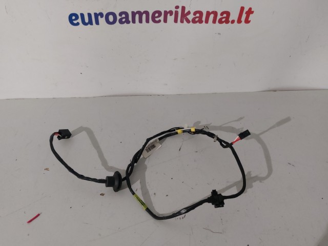 Exterior Mirror Wiring (Takeoff)